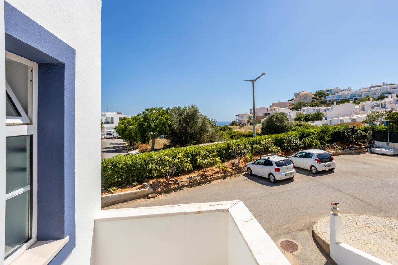 Newly Renovated 2 Bedroom Townhouse - Close To Salema Beach Esterno foto